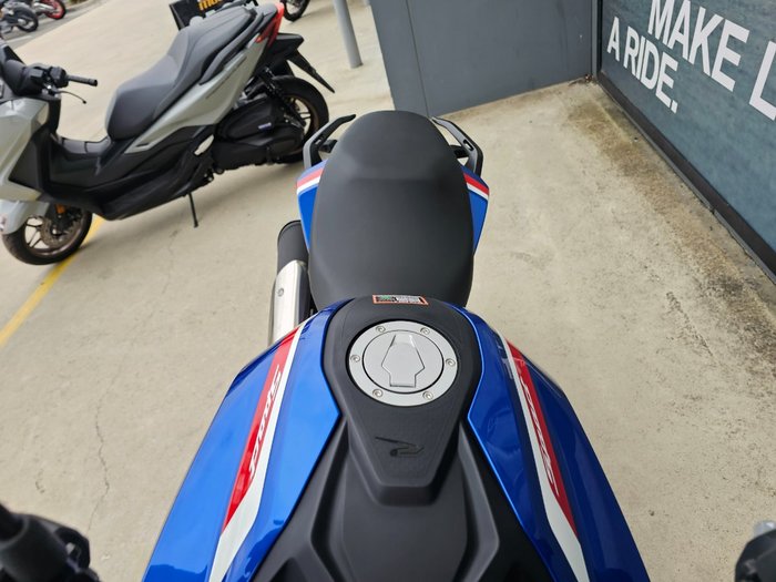 2025 BMW Motorrad 2025 Bmw 310CC G 310 R SPORTS Blue