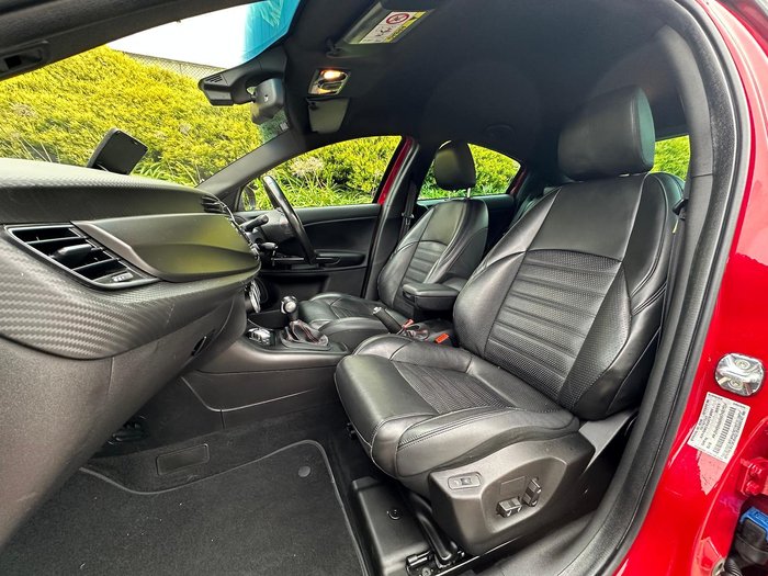2018 Alfa Romeo Giulietta Super Series 2 Alfa Red