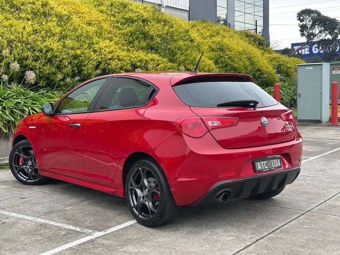 2018 Alfa Romeo Giulietta Super Series 2 Alfa Red