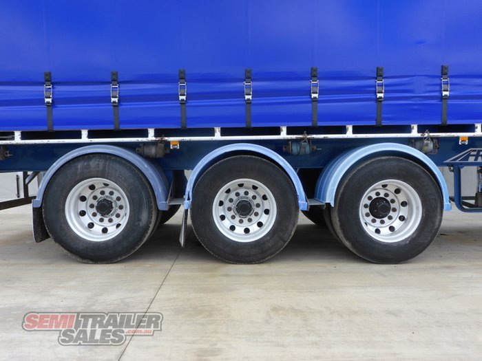 2007 Maxitrans 22 Pallet Curtainsider
