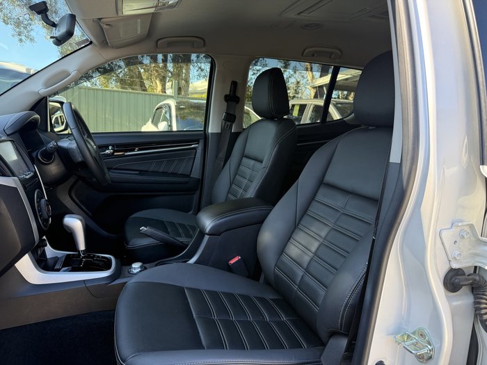 2019 Isuzu MU-X LS-T