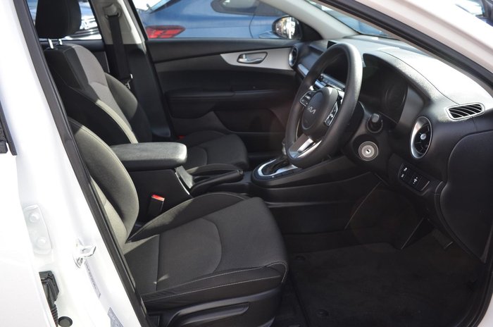 2022 Kia Cerato S