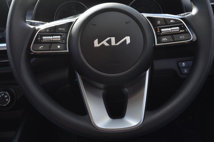 2022 Kia Cerato S