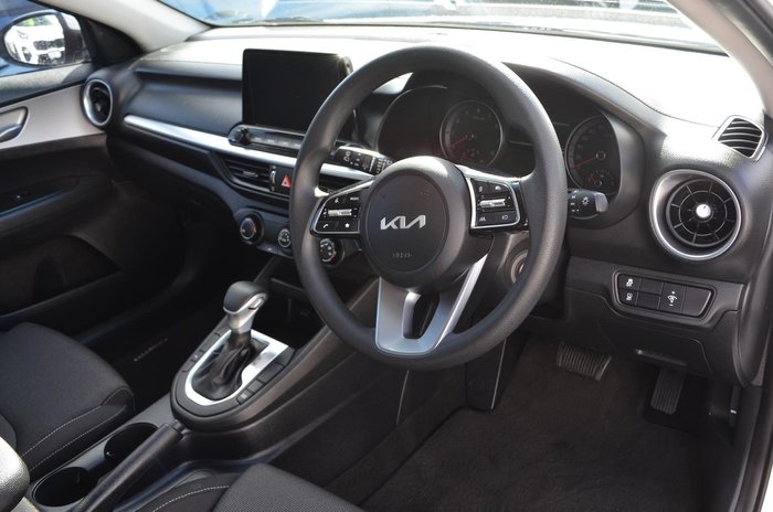 2022 Kia Cerato S