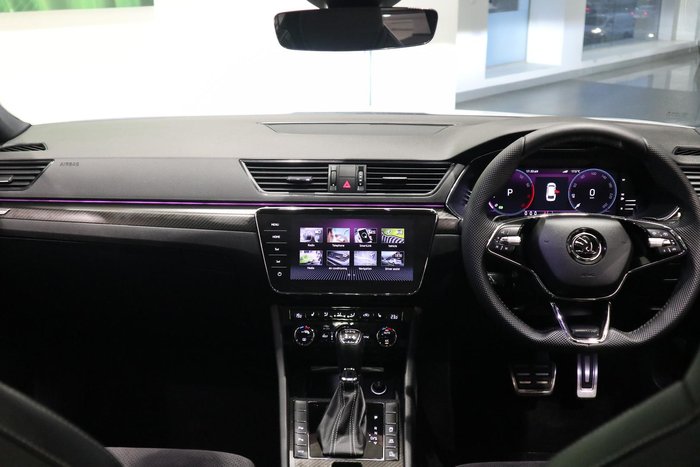2021 SKODA Superb 206TSI SportLine