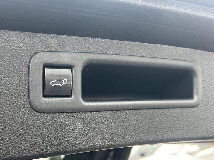 2022 Toyota Kluger Grande