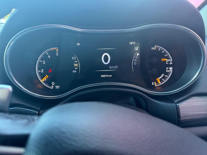 2021 Jeep Grand Cherokee Night Eagle