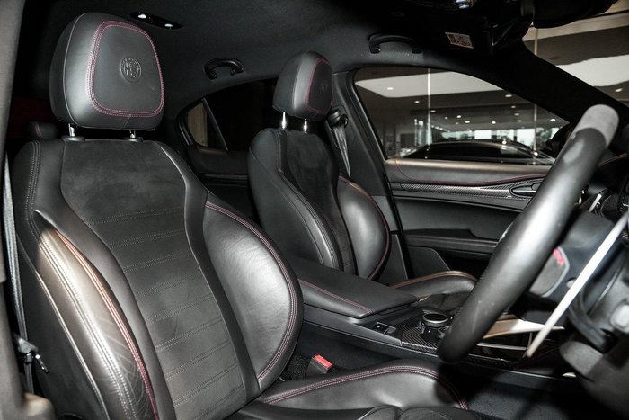 2019 Alfa Romeo Stelvio Quadrifoglio