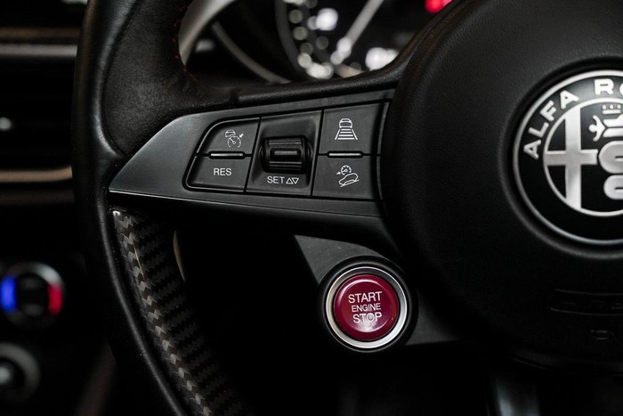 2019 Alfa Romeo Stelvio Quadrifoglio