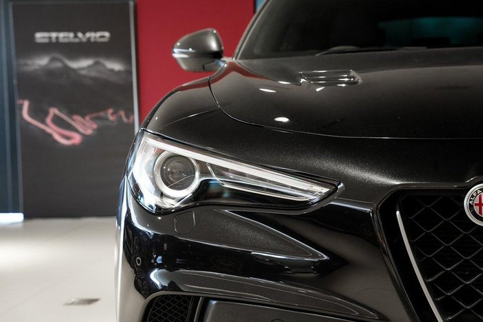 2019 Alfa Romeo Stelvio Quadrifoglio