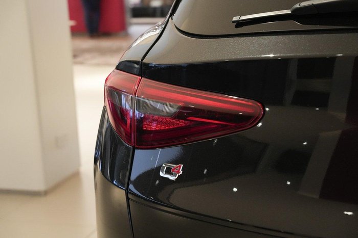 2019 Alfa Romeo Stelvio Quadrifoglio