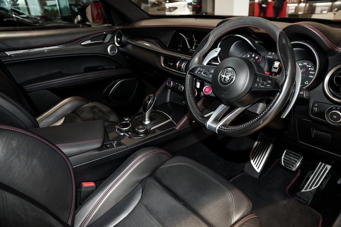 2019 Alfa Romeo Stelvio Quadrifoglio