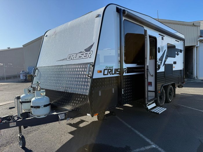 2022 Essential Caravans Cruiser