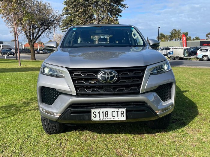 2022 Toyota Fortuner GX