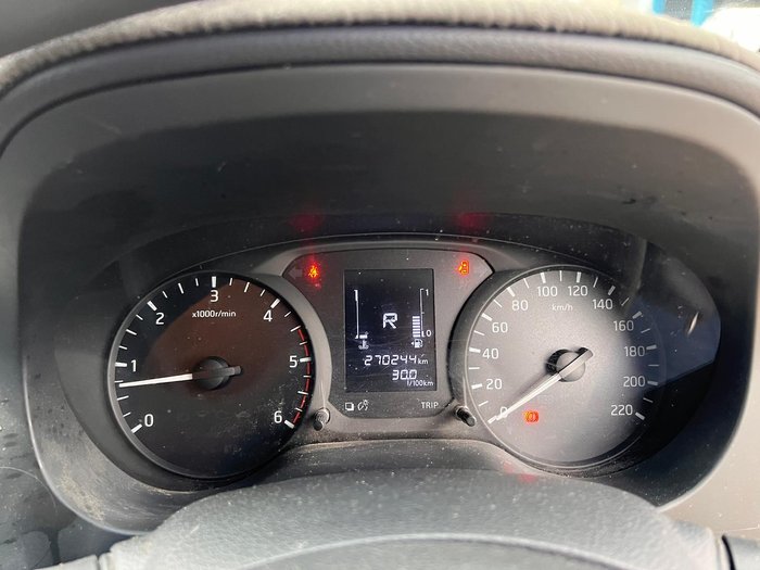 2016 Nissan Navara RX D23 4x2 Polar White