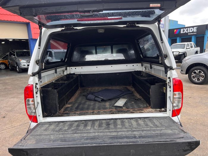 2016 Nissan Navara RX D23 4x2 Polar White