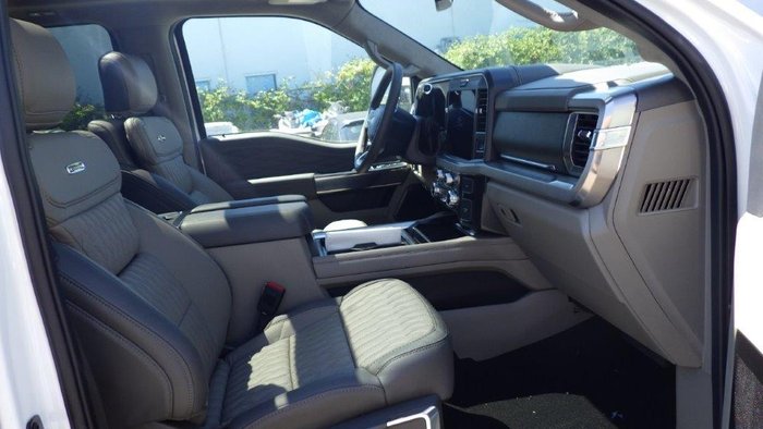2025 Ford F350 Platinum