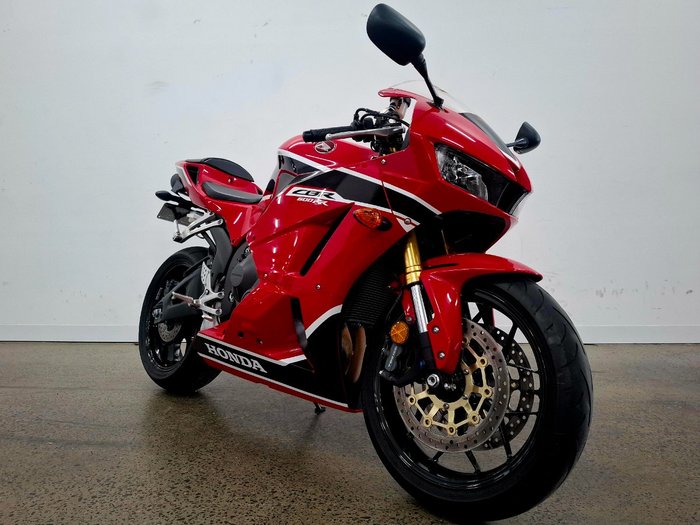 2018 Honda CBR600RR Red