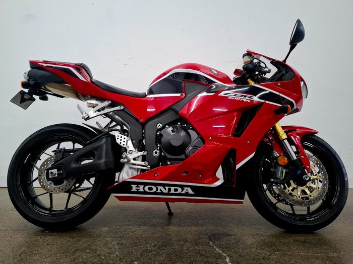 2018 Honda CBR600RR Red