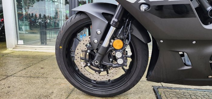 2024 Yamaha YZF-R7LA BLACK