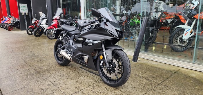 2024 Yamaha YZF-R7LA BLACK