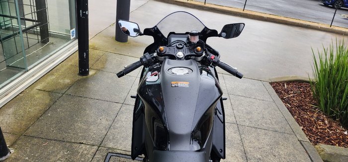 2024 Yamaha YZF-R7LA BLACK