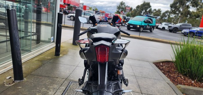 2024 Yamaha YZF-R7LA BLACK