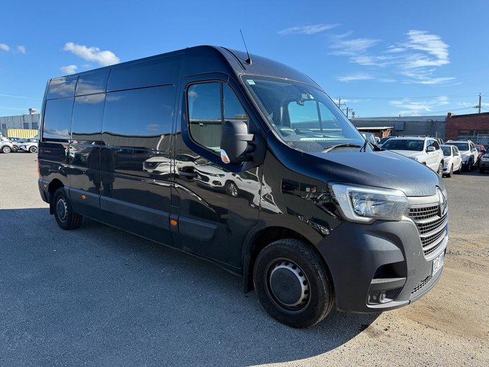 2023 Renault Master Pro 110kW X62 Phase 2 MY23 Pearlescent Black