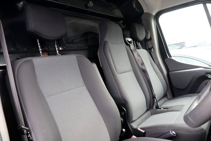 2023 Renault Master Pro 110kW