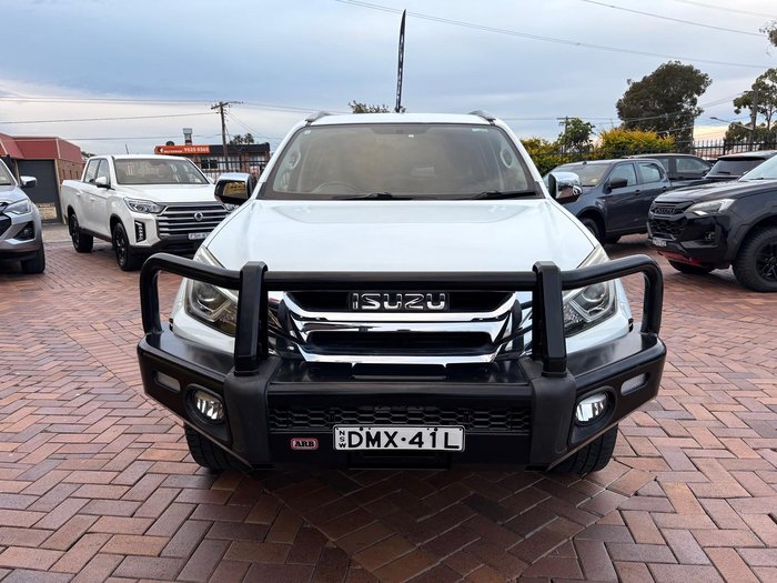 2017 Isuzu MU-X LS-T