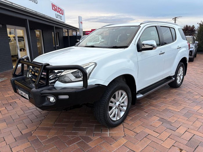 2017 Isuzu MU-X LS-T