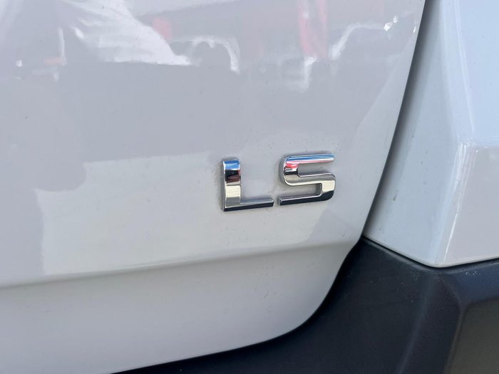 2016 Holden Captiva LS CG MY16 Summit White