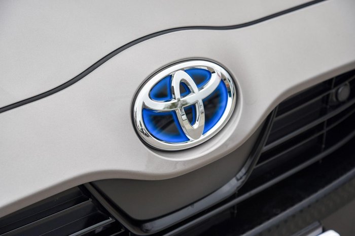 2022 Toyota Yaris ZR Hybrid
