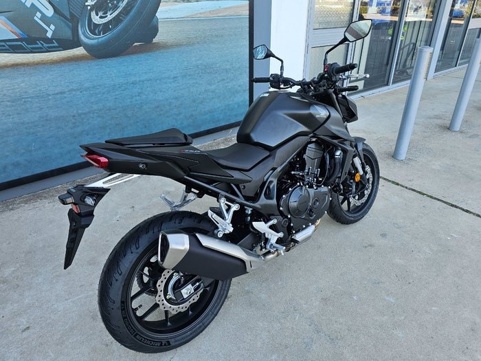 2025 Honda CB750 (HORNET) Black