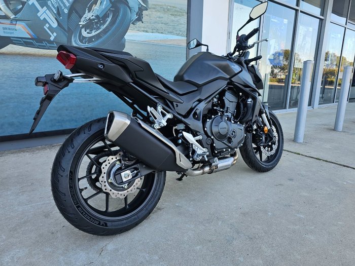 2025 Honda CB750 (HORNET) Black