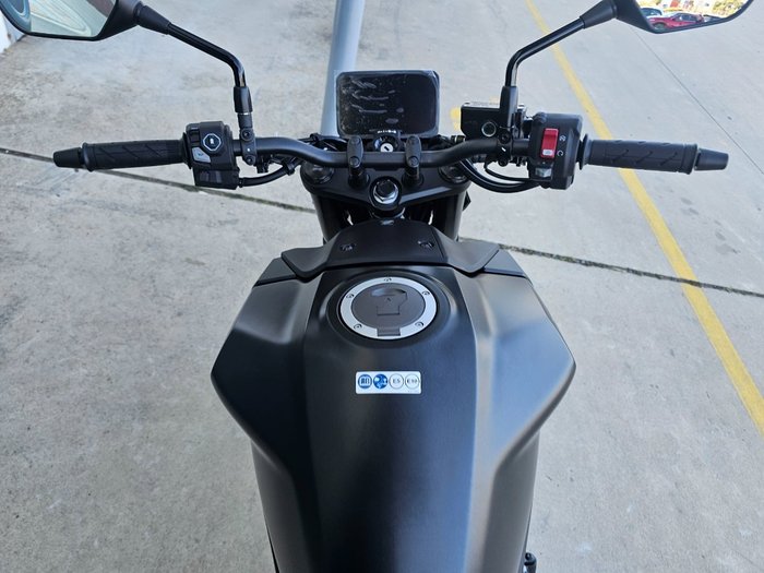 2025 Honda CB750 (HORNET) Black