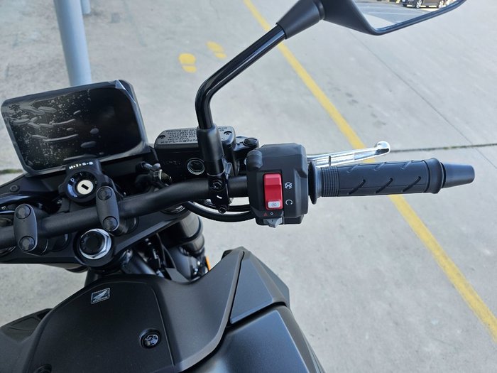 2025 Honda CB750 (HORNET) Black