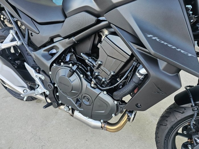 2025 Honda CB750 (HORNET) Black