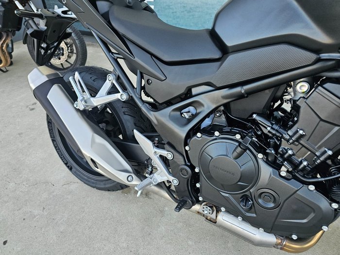 2025 Honda CB750 (HORNET) Black