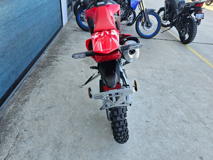 2025 Honda 2025 Honda 450CC CRF450RLS Red