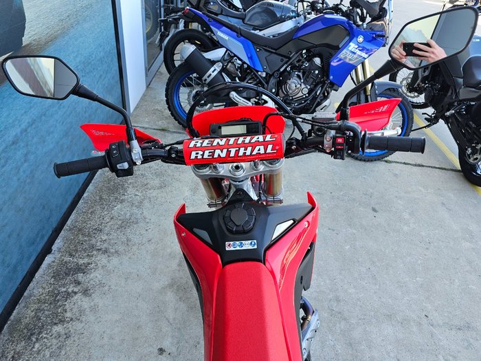 2025 Honda 2025 Honda 450CC CRF450RLS Red
