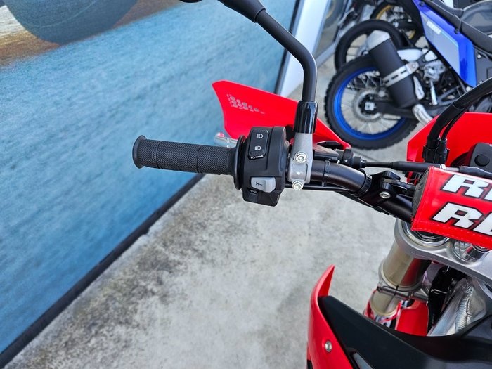 2025 Honda 2025 Honda 450CC CRF450RLS Red