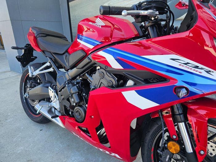 2025 Honda CBR650RAC Red
