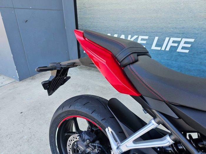 2025 Honda CBR650RAC Red