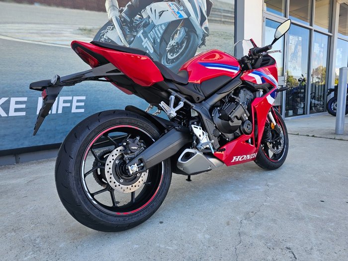2025 Honda CBR650RAC Red
