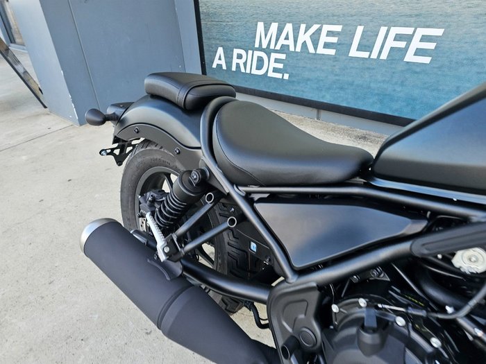 2025 Honda CMX 500 Black
