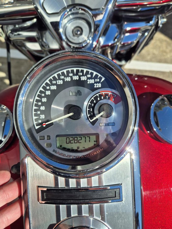 2013 Harley-Davidson Road King 1690 (FLHR) Touring Red