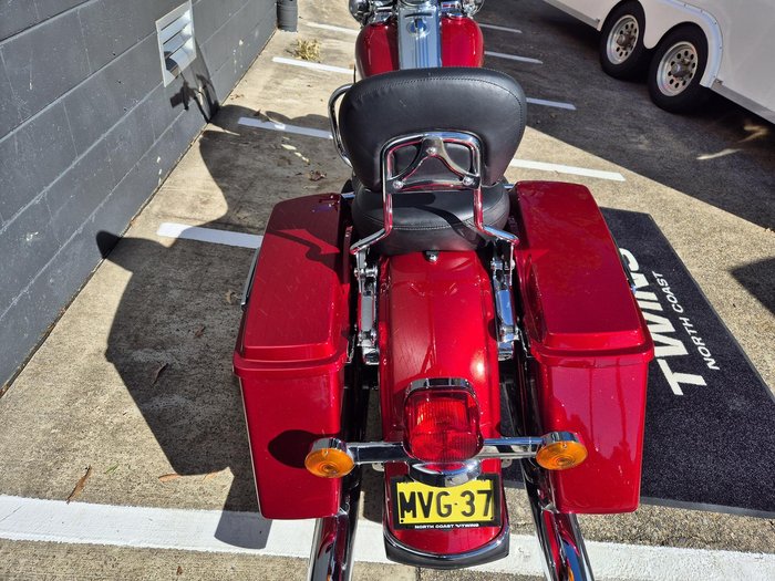 2013 Harley-Davidson Road King 1690 (FLHR) Touring Red