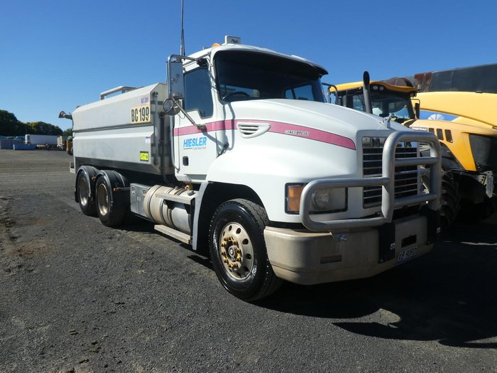 2007 MACK Metro-Liner WHITE
