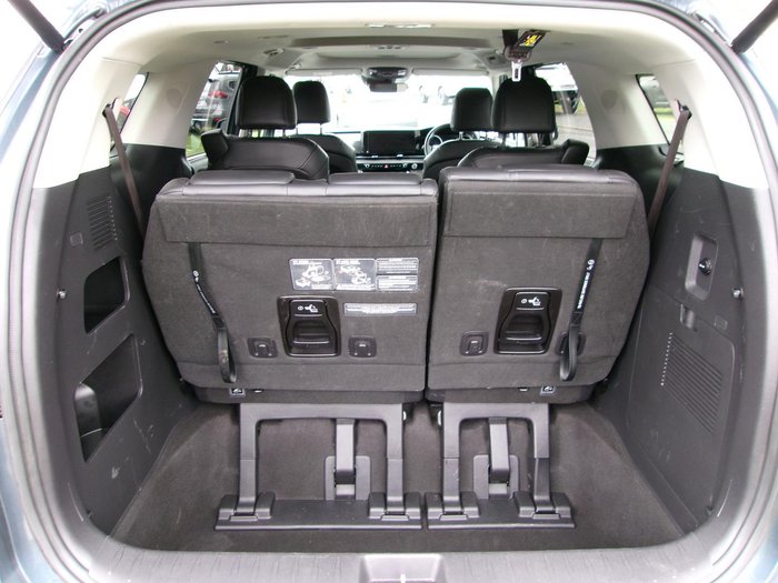 2023 Kia Carnival Special Edition